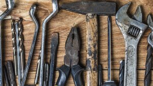 Hand tools
